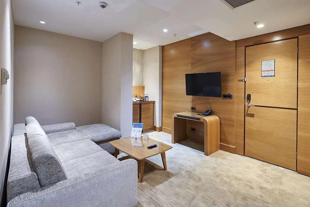 Doubletree By Hilton Hotel Istanbul - Tuzla 4*,
